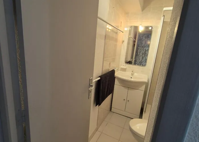 T2 Centre Port Cap D'agde