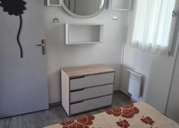 T2 Centre Port Cap D'agde